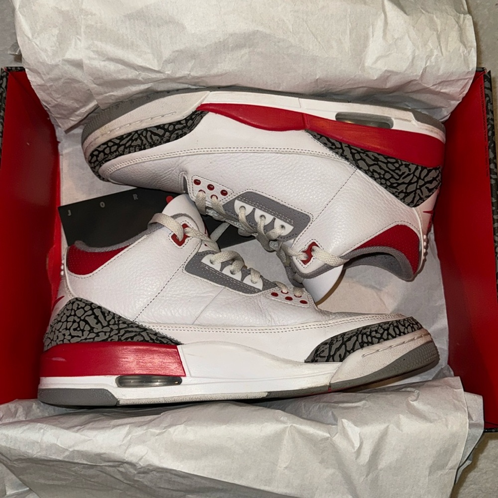 Nike Air Jordan 3 Retro Fire Red